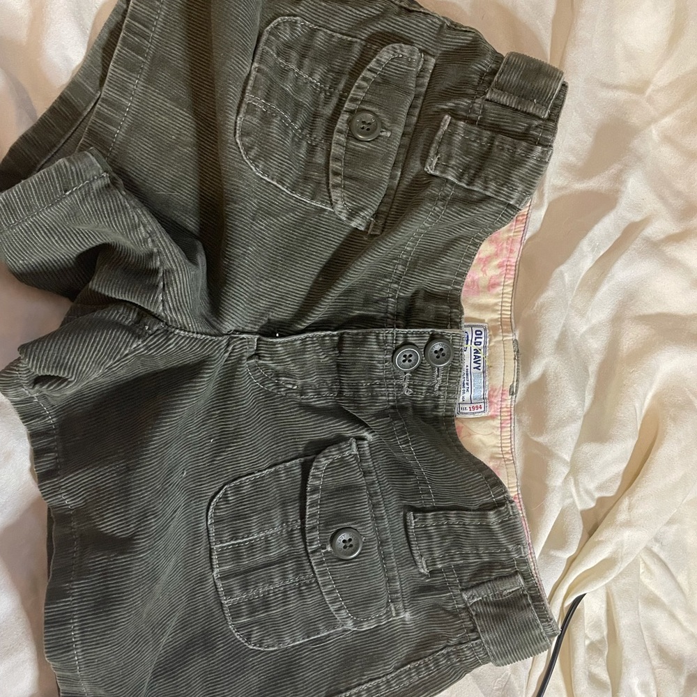 Cargo Army Green Corduroy Shorts 🪖